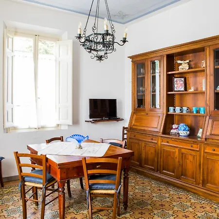 B&g Corte Menconi Apartment